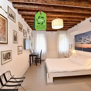 Sottopiano - Comfort In The Center Maison d'hôtes